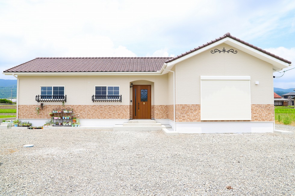 かわいい外観と住みやすさを兼ね備えた徳島の平屋